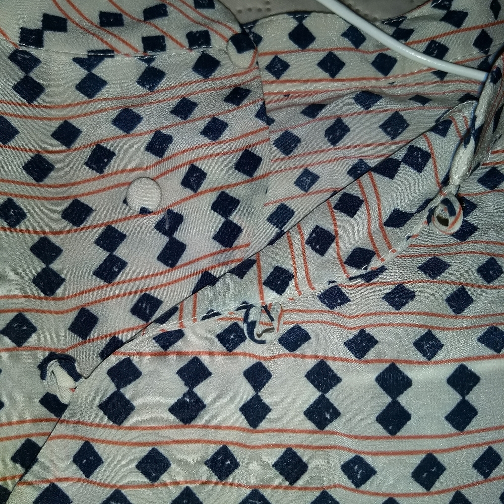 Dress - Picture 2 of 6